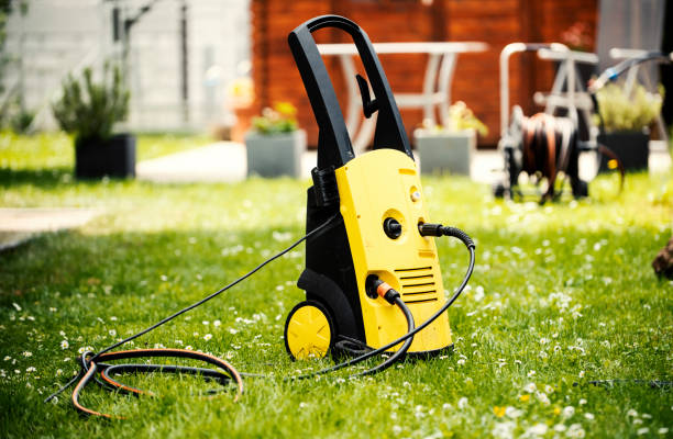 Best Pool Deck Cleaning  in Green, OR